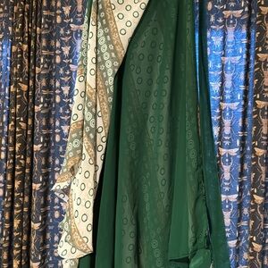 Chic Green and Cream Patterned Scarf